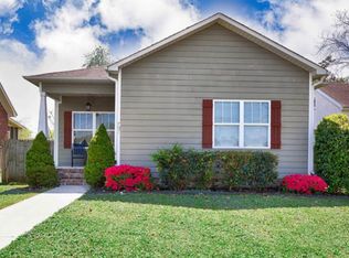 702 Oakwood Ave NE, Huntsville, AL 35811