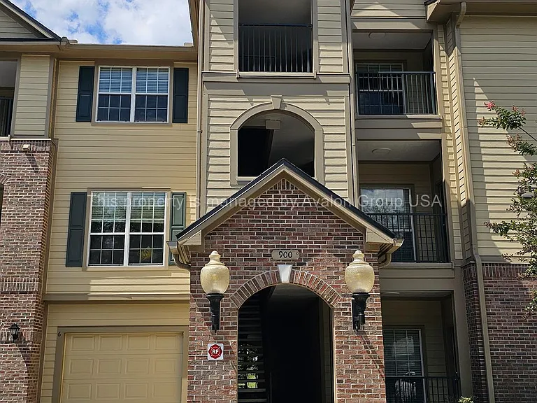 7800 Point Meadows Dr #934 — Photo 30