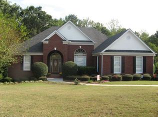 3051 Glenview Ln, Monroe, GA 30656