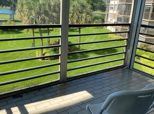 900 Saint Charles Pl APT 321, Hollywood, FL 33026