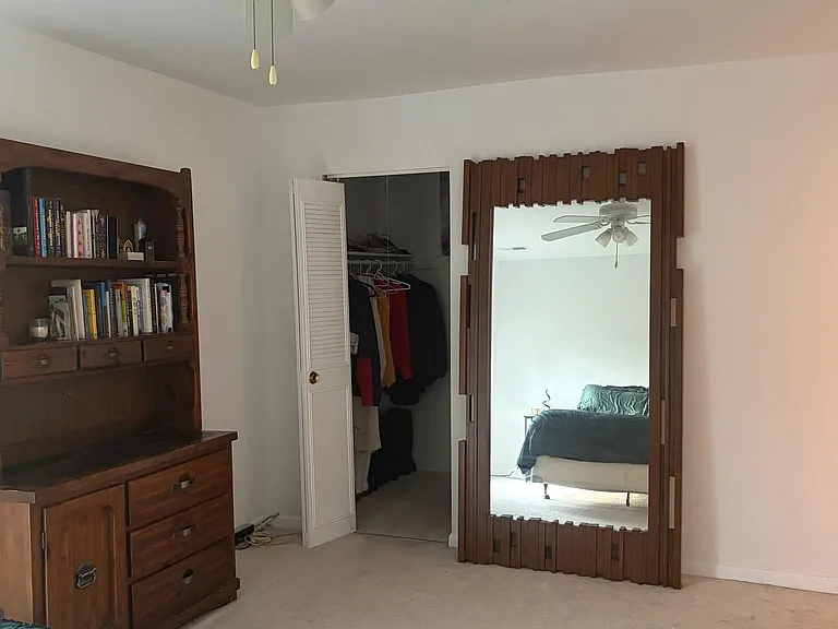 11212 Chestnut Grove Sq #115 — Photo 16