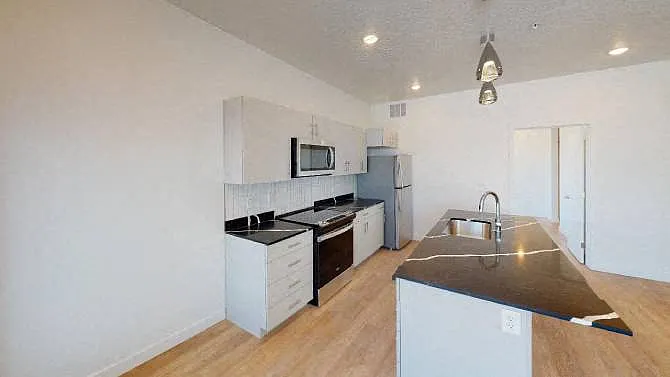 SevenO2 Main Apartments — Photo 175