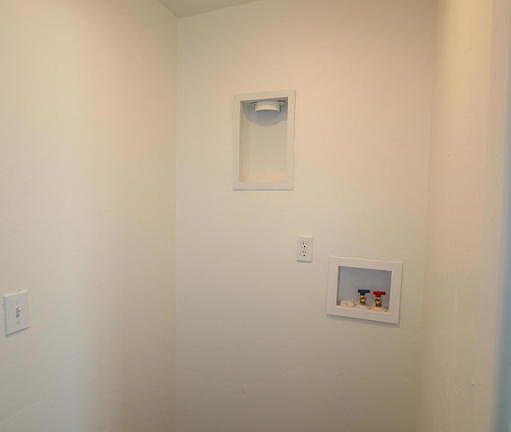 5th image of 5701 W Montana St