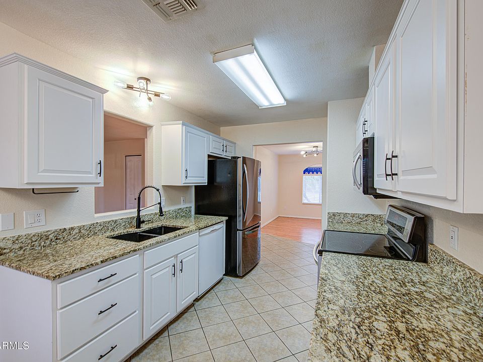 1st image of 1757 W RAY Lane