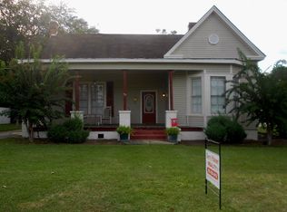 99 S Harney St, Camilla, GA 31730