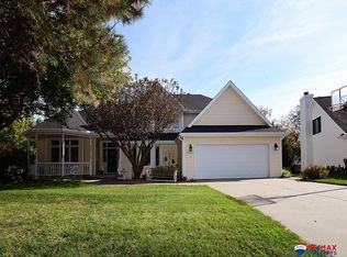 7010 Woody Creek Cir, Lincoln, NE 68516