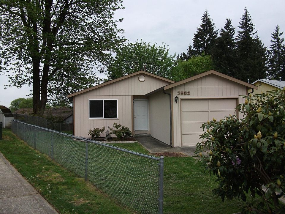 1st image of 3502 Autumnwood Ct SE