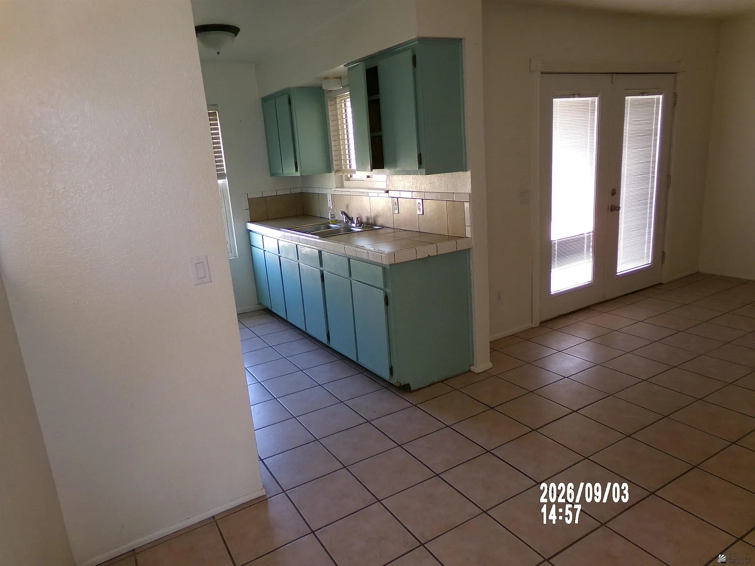 3 bed, 2.0 bath, 1308 sqft, $1,450 — Photo 4