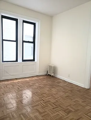 Rented by City Connections Realty | media 8