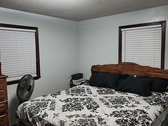 2nd image of 2321 Starling Dr