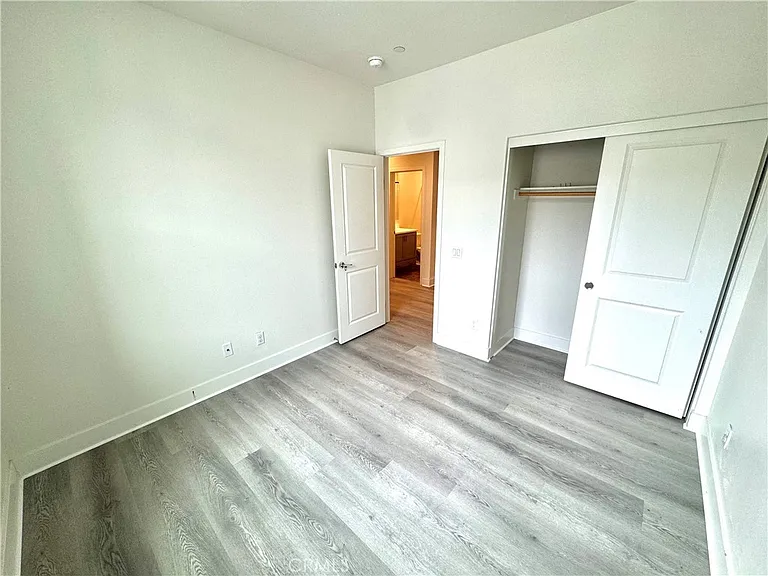 15936 Ellington Way — Photo 27