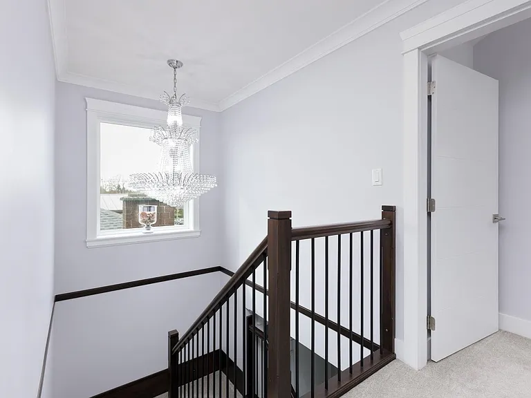 3128 E 45th Ave #UPPER — Photo 10