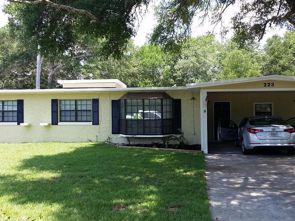 1st image of 223 California Dr
