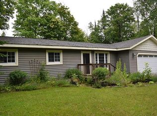 5620 Clark Lake Dr, Sturgeon Bay, WI 54235