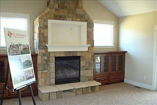 2nd image of 124 Saratoga Ln #76