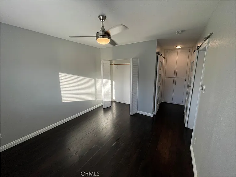 1707 W 81st St — Photo 14