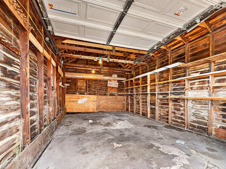 802 W McCormick St — Photo 14