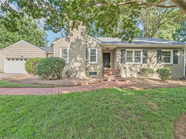 411 Plymouth Ave, Winston Salem, NC 27104