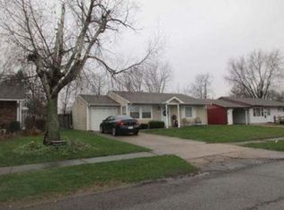 1107 N Washington St, Rushville, IN 46173