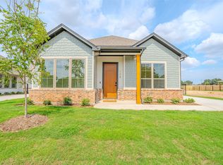 108 K St, Meridian, TX 76665