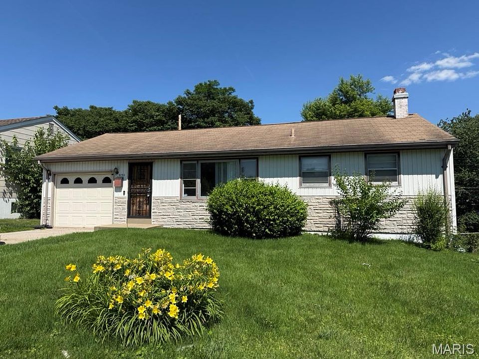1st image of 9732 Gloucester Dr