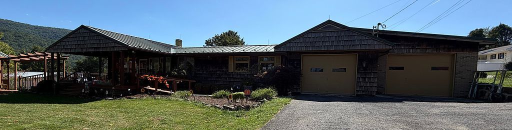 167 Dogwood Dr - Property Image