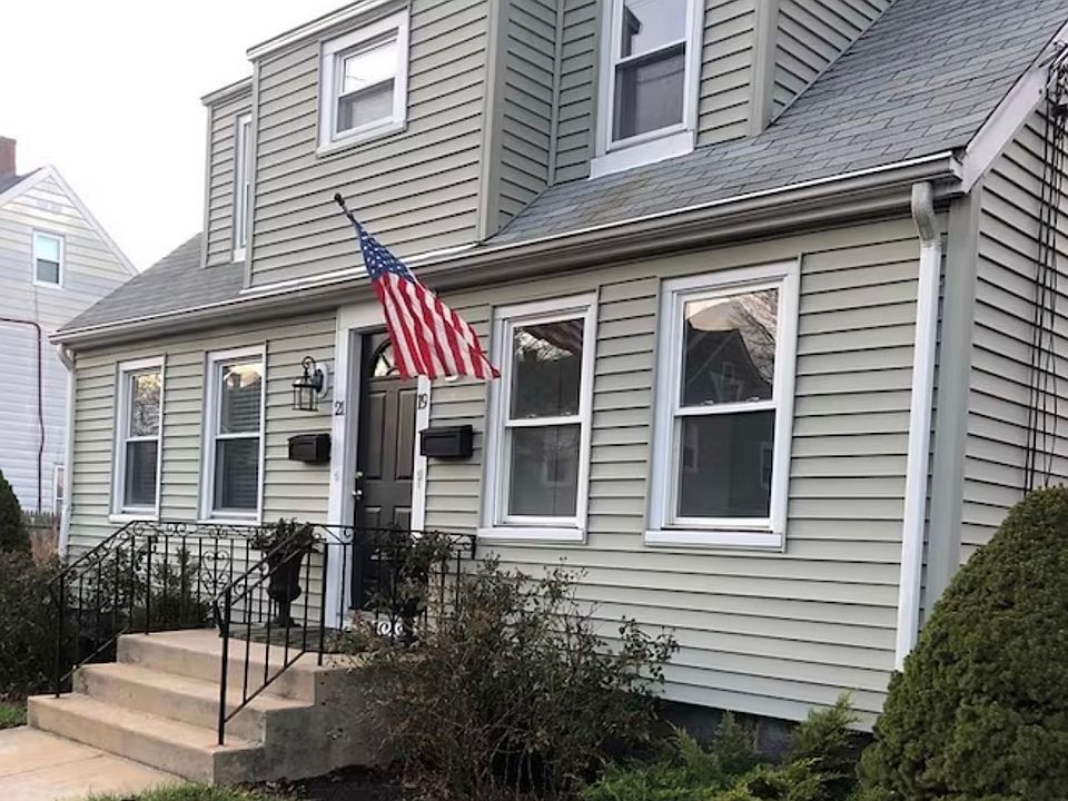 1st image of 19 Pearl St #1