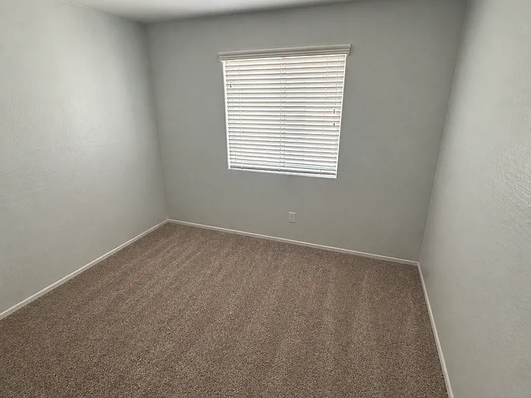 4370 E Carla Vista Dr — Photo 9