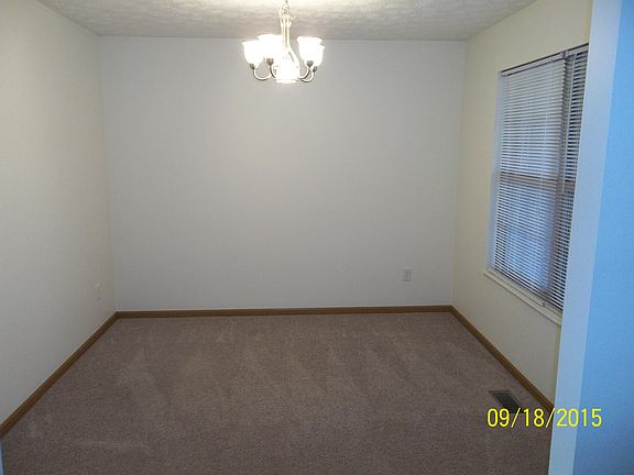 3rd image of 109 Brookside Dr Unit B