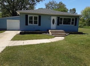 325 Doris St NW, Sparta, MI 49345