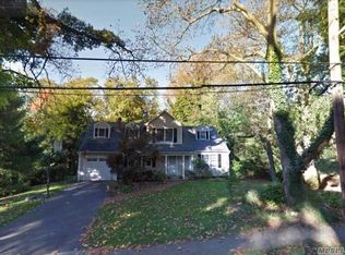 6 Bayview Ave, East Setauket, NY 11733