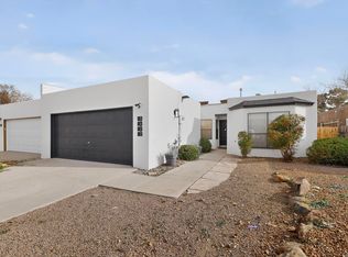 5612 Amistad Rd NE, Albuquerque, NM 87111