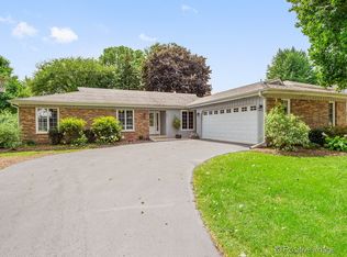 22W307 Glen Valley Dr, Glen Ellyn, IL 60137