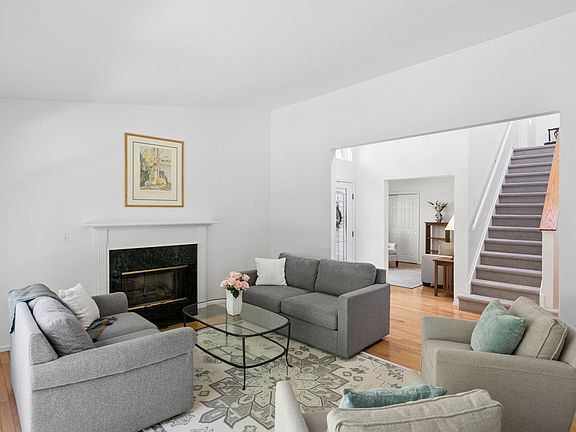 4th image of 177 Hampton Vista Dr