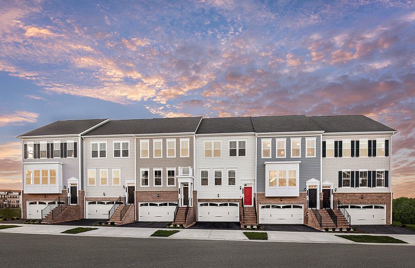 New 4-Level Towns with Stellar Views in the Riverbluff Vistas Neighborhood