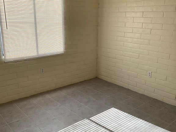 4th image of 7051 S 6th Ave Unit 2