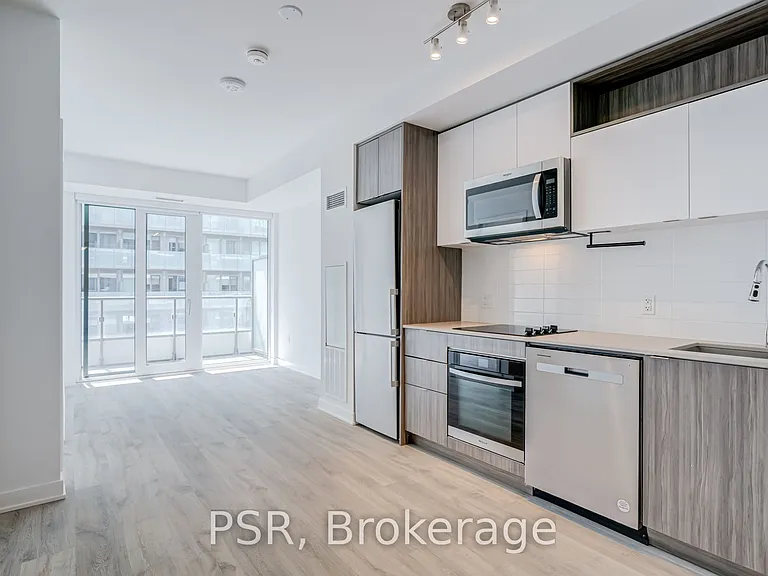 70 Princess St #2711 — Photo 4
