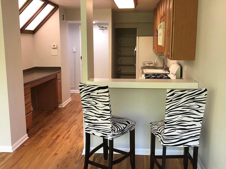 Kitchen & Coffee bar