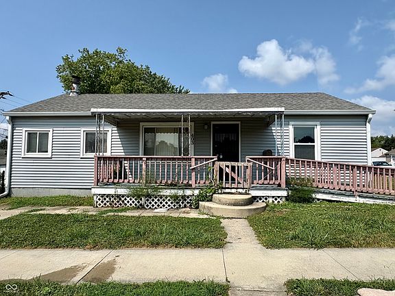 2nd image of 403 Fletcher Ln