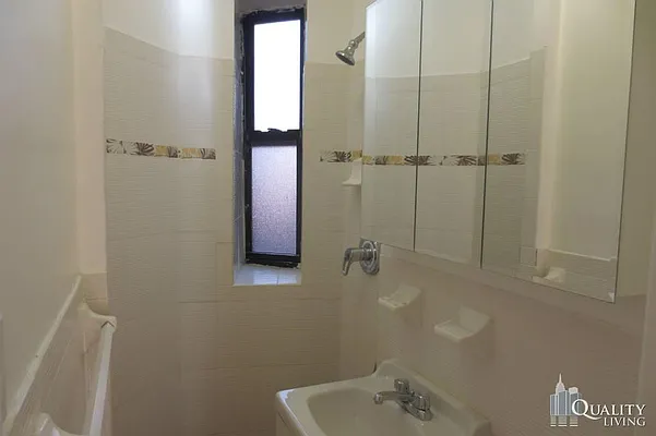 Rented by Quality Living Realty | media 18