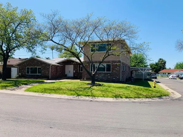 2445 Town Cir, Sacramento, CA