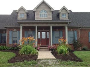 1006 Forrest Hill Dr, Lawrenceburg, KY 40342