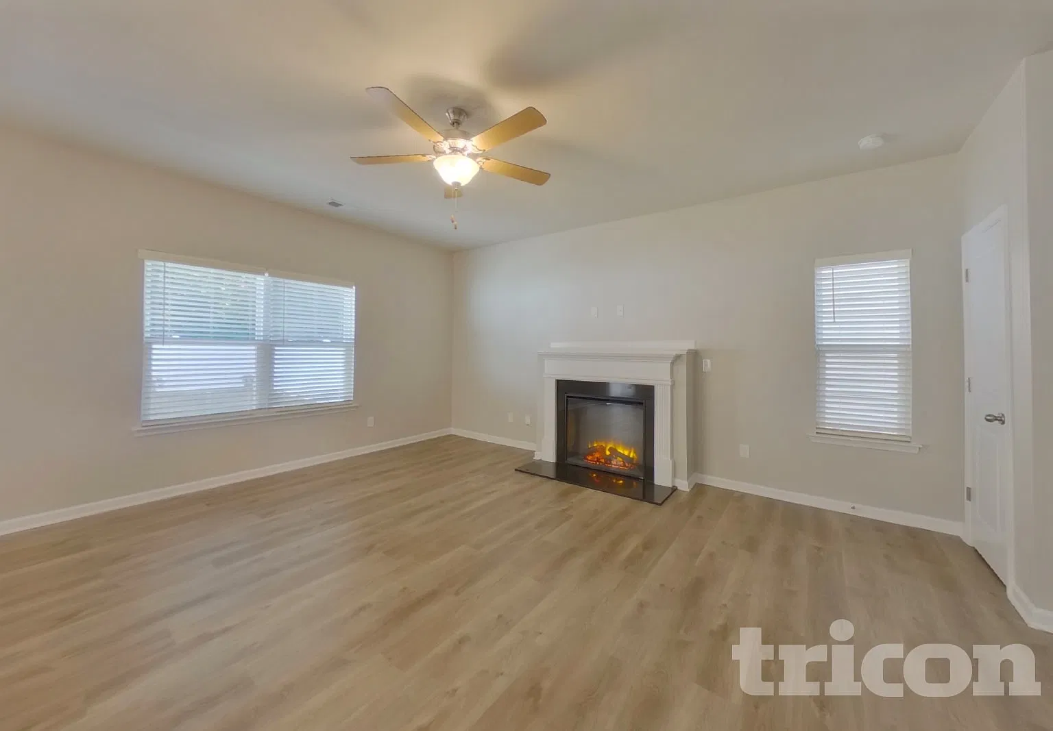 209 Spring Knoll Drive Charlotte NC — Photo 2