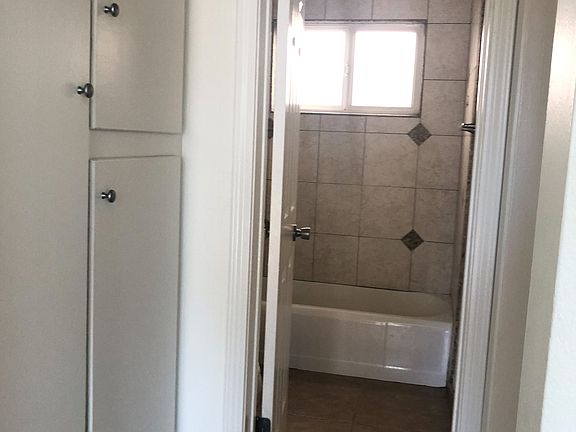 4th image of 11100 Pangborn Ave APT Q