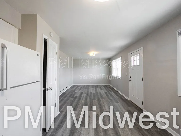 140 Maple Park Dr #3 — Photo 12