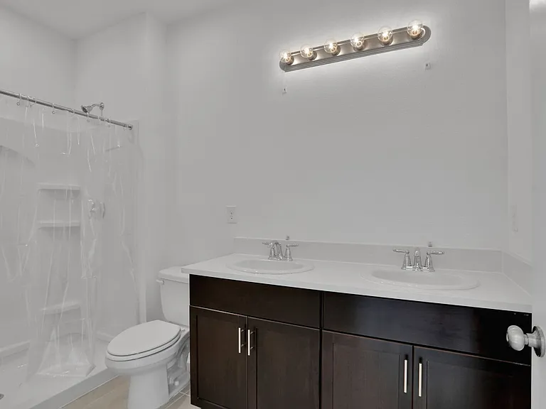 298 Anthony Dr — Photo 13