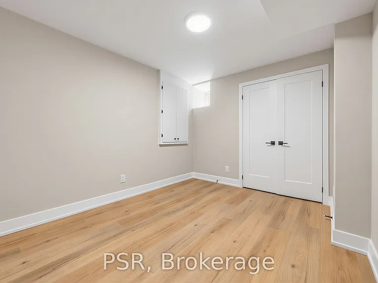 99 Geoffrey St #BASEMENT — Photo 10