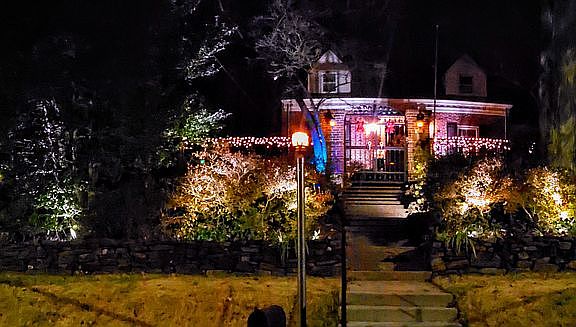 PANORAMA  STREET FRONT