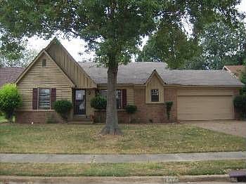 1st image of 6556 Birch Walk Dr