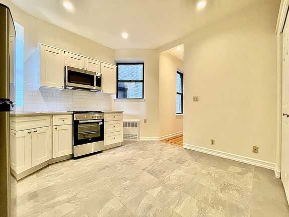 4th image of 129 E 90th St APT 4E